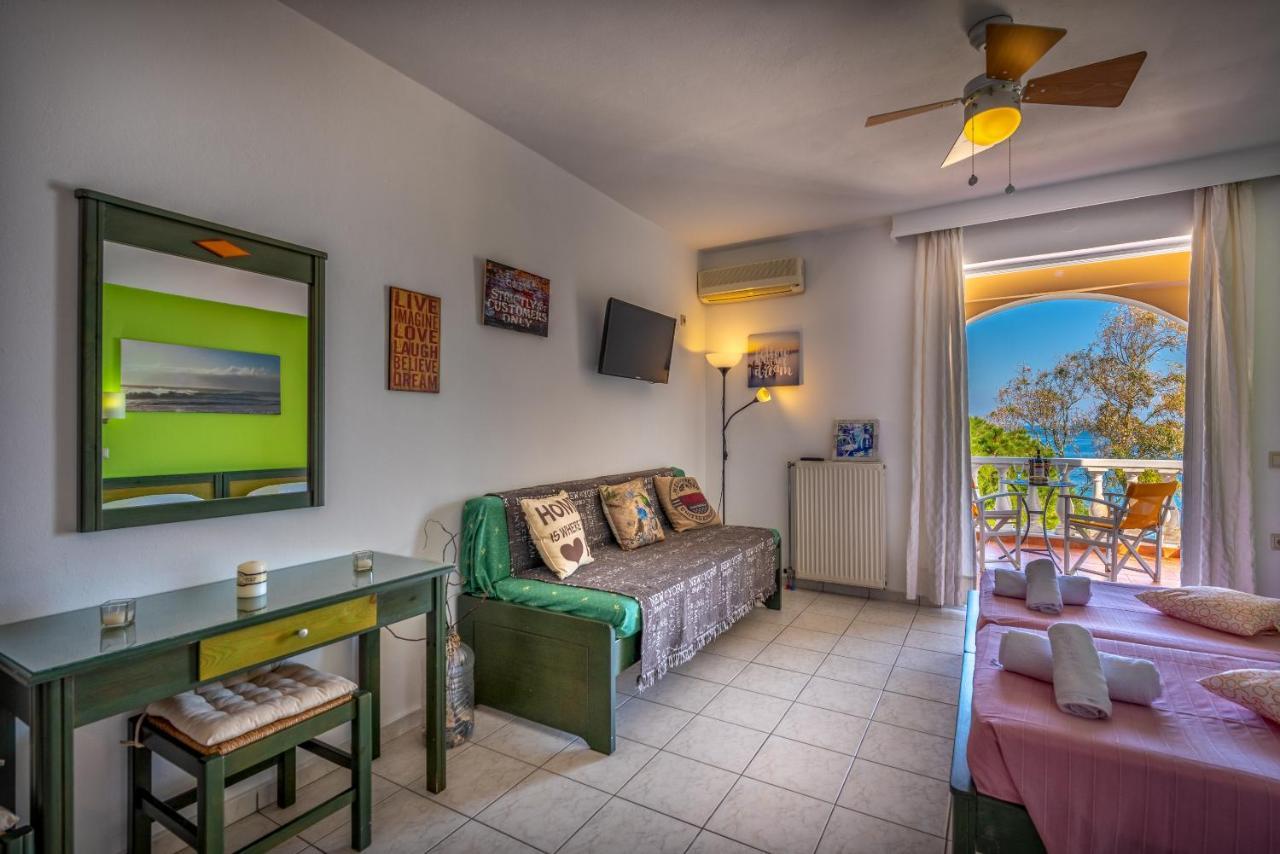 Mandy Seafront Apartments Zakynthos Town Exterior photo