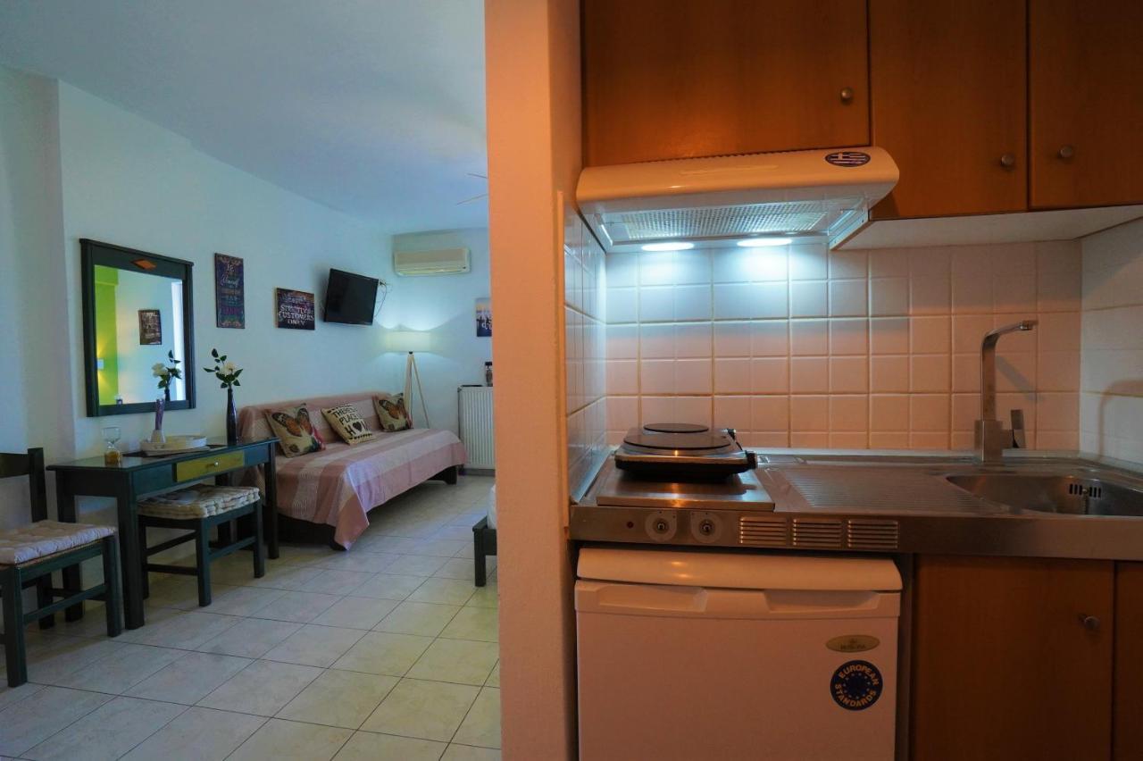 Mandy Seafront Apartments Zakynthos Town Exterior photo